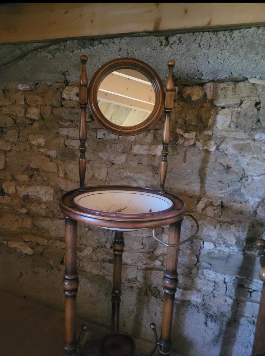 Nuit Insolite, Chambre Au Dessus D'Une Etable La Chapelle-Themer 외부 사진