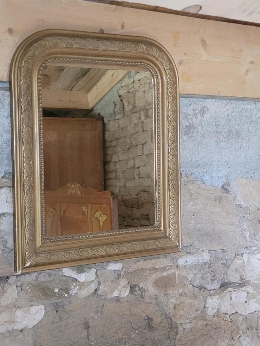 Nuit Insolite, Chambre Au Dessus D'Une Etable La Chapelle-Themer 외부 사진
